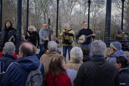 spectcle de Bachiques Bouzouks