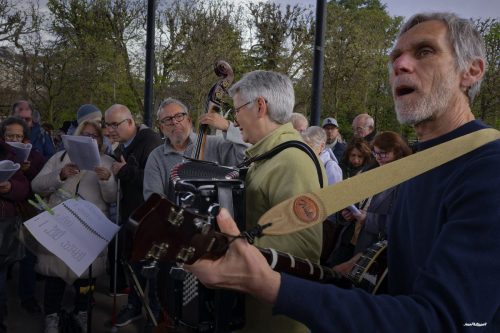 spectcle de Bachiques Bouzouks